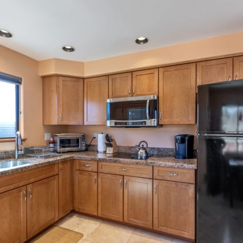 Studio kitchen, stocked