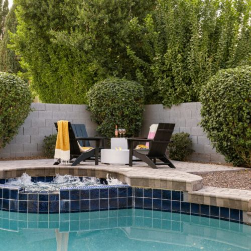 A guest favorite spot, the firepit gathering area