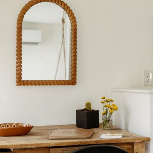 "Loved the bungalow. Nicely equipped with everything. It was almost like being at home. Plus it was close to the University and a lot of downtown events. Nice stay." - Rob