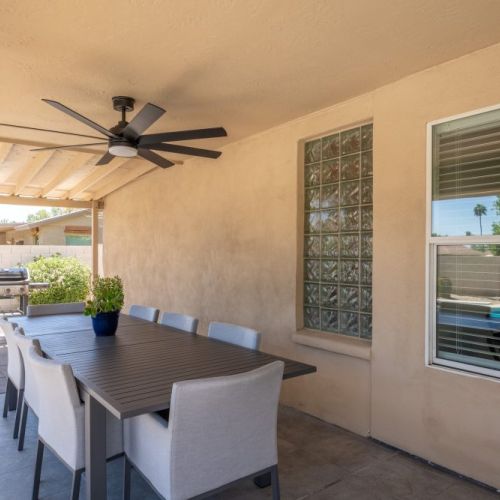 Outdoor dining for 8.