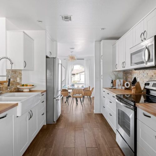 Stocked Kitchen for all your cooking needs.