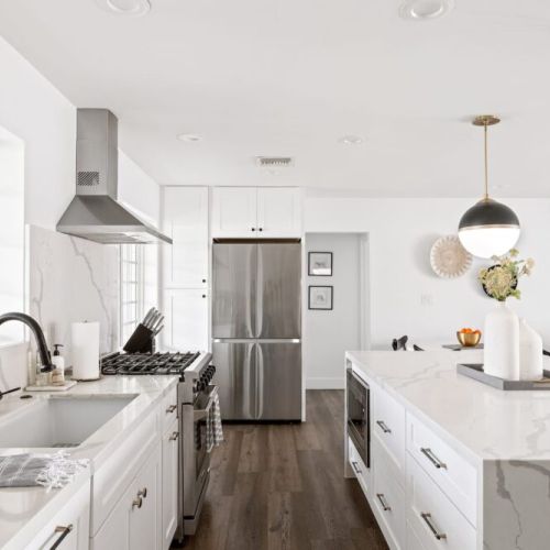 Fully stocked kitchen