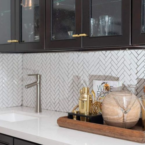 "House was awesome! Jackie was very attentive prior to and during our trip and even offered to pick up items we might need during our stay. We declined but were still welcomed with a basket of sausage, bread, spread and wine. "