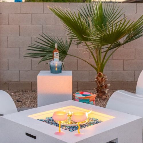 Evening drinks by the firepit