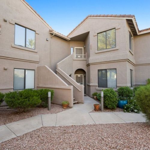 "This place exceeded expectations! The host was very friendly and easy to communicate with. Easy check in and check out process!"