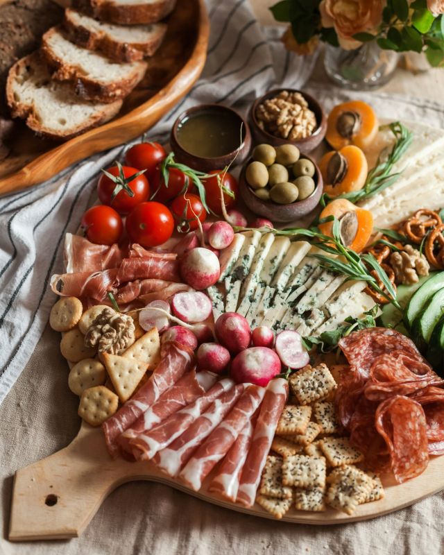 Charcuterie Board Delivery concierge service at a PHX Stays home