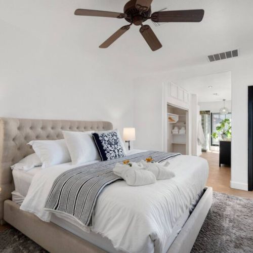 King-sized bed in the master bedroom