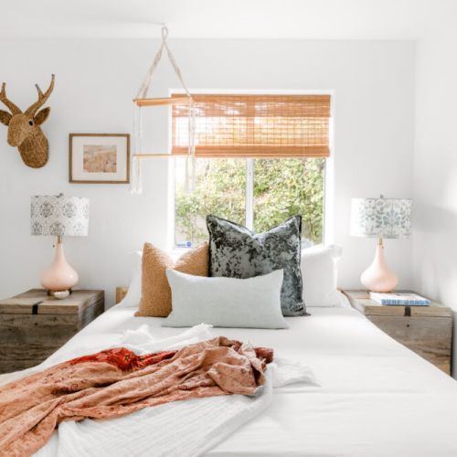 Charming decor!