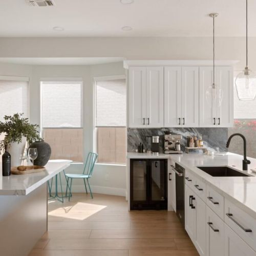 "This was our first Airbnb stay and Jackie made this a memorable experience. The golf course view was beautiful. We saw roadrunners and rabbits! This was such a great experience that we will stay here again. Thank you everyone for an amazing stay!"