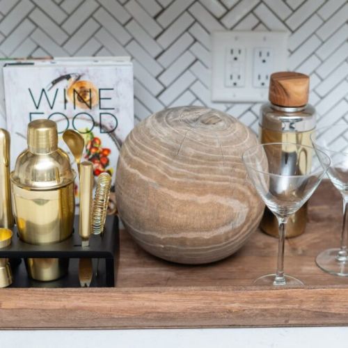 "Every detail was thought out from the snacks, wine and cold water bottles left for us, to the beautiful ambiance and decor. Communication was quick and very professional."