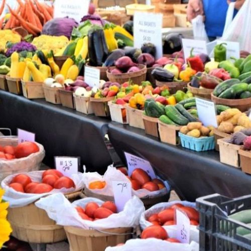 If you're a fan of farmers markets, don't miss the Saturday morning one in Old Town Scottsdale.