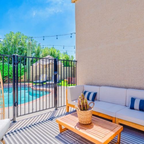 Enjoy evening cocktails or wine while you BBQ by the pool