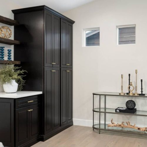 "Nice, quiet neighborhood. Loved the decor, comfortable beds, lots of kitchen appliances and tools! Smart TVs throughout. Great location would definitely stay here again."