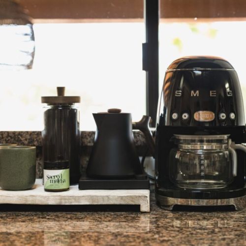 We take our coffee seriously, SMEG, fellow kettle and complimentary teas and coffee.