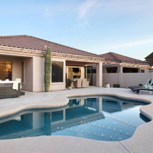 "We were repeat guests at Wildfire House and were still extremely satisfied with our accommodations and the 5 star service from Jackie." -David