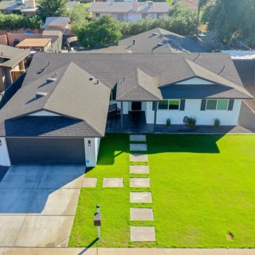 ""This AirBnb is gorgeous and so close to everything From Hiking to restaurants! Jackie is a great host and is very responsive as well. The home itself met all of our expectations from the listing"