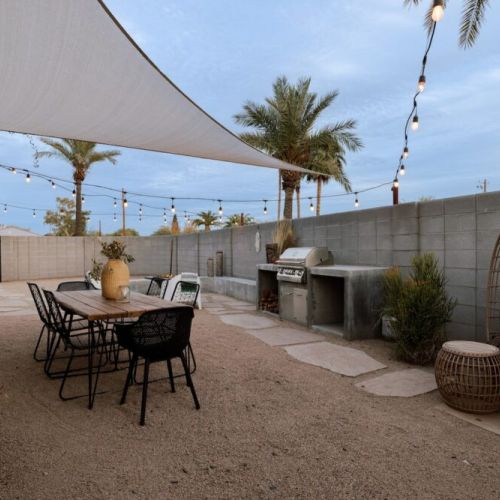 "There was this great restaurant/cafe called Coronado PHX/Dark Hall that was only a couple of blocks away, which was so convenient for brunch or to grab a quick coffee."