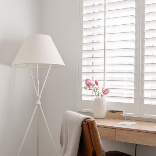 Workspace in master overlooking the pool