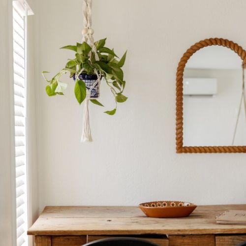 "I really enjoyed staying at this location. it was clean, comfortable and I felt right at home. I also appreciated how easy it was to communicate with Jackie, the host, who was warm and friendly.  I would absolutely stay here again... - Kiki