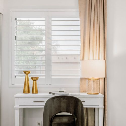 Ideal for remote work with fast WiFi and warm natural light.