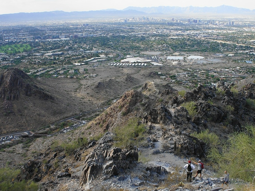 Piestewa Peak Summit Trail PHX Stays